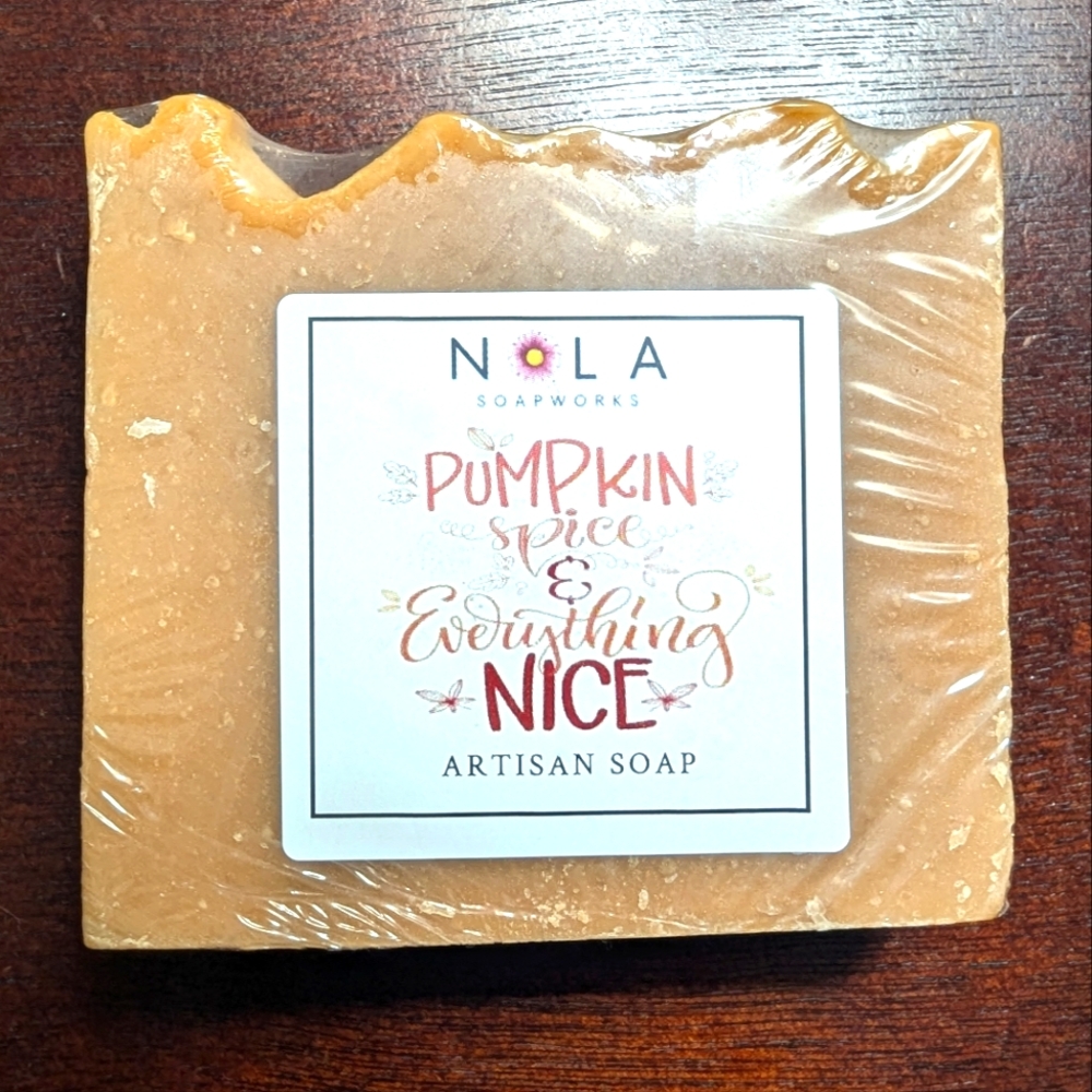 Handcrafted soap bar bundle - Picture 3 of 8